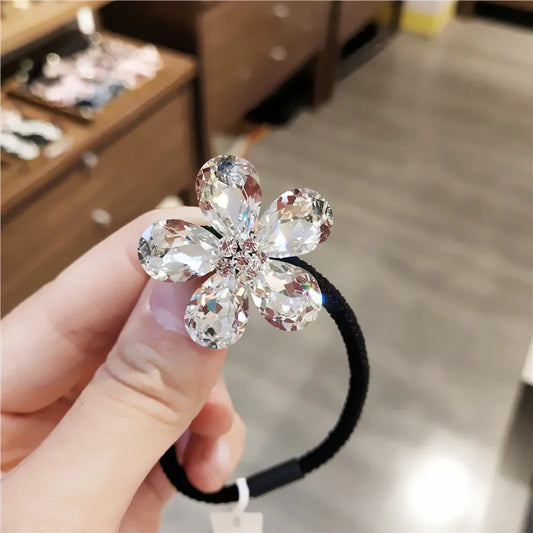 Fresh Crystal Flower Hair